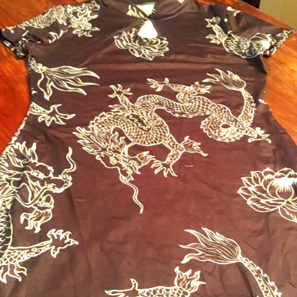 Asian keyhole dress